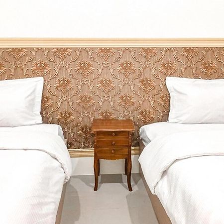 Adisa Homestay Malang Exteriér fotografie