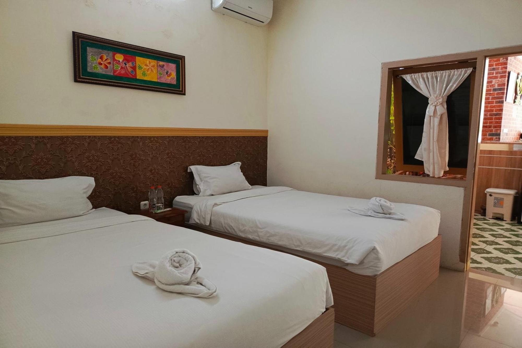 Adisa Homestay Malang Exteriér fotografie